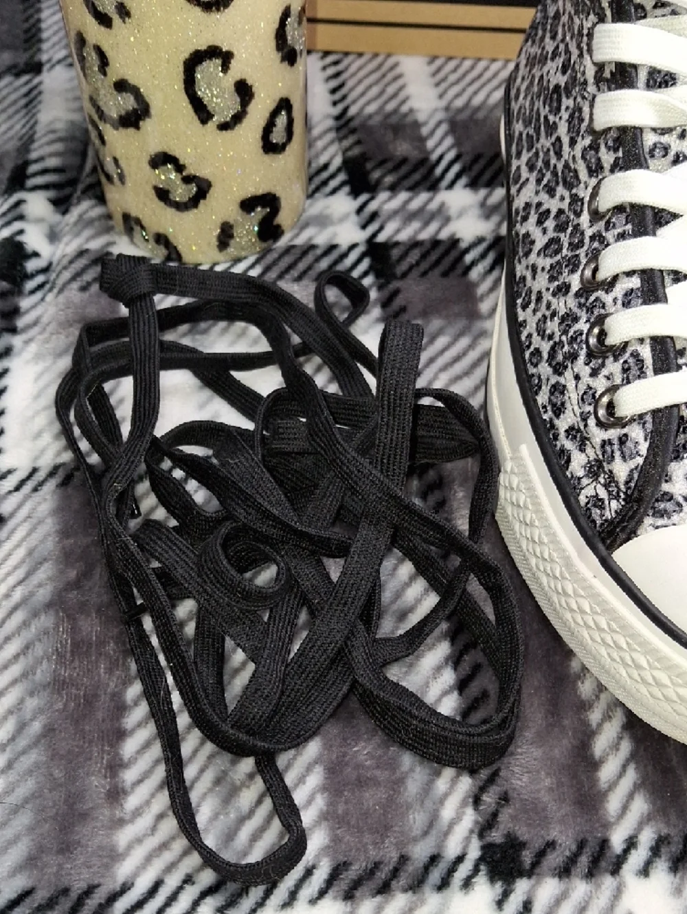 Vintage Converse High Top Squin Sneakers Snow Leopard Print,and Matching Tumbler - Picture 16 of 17